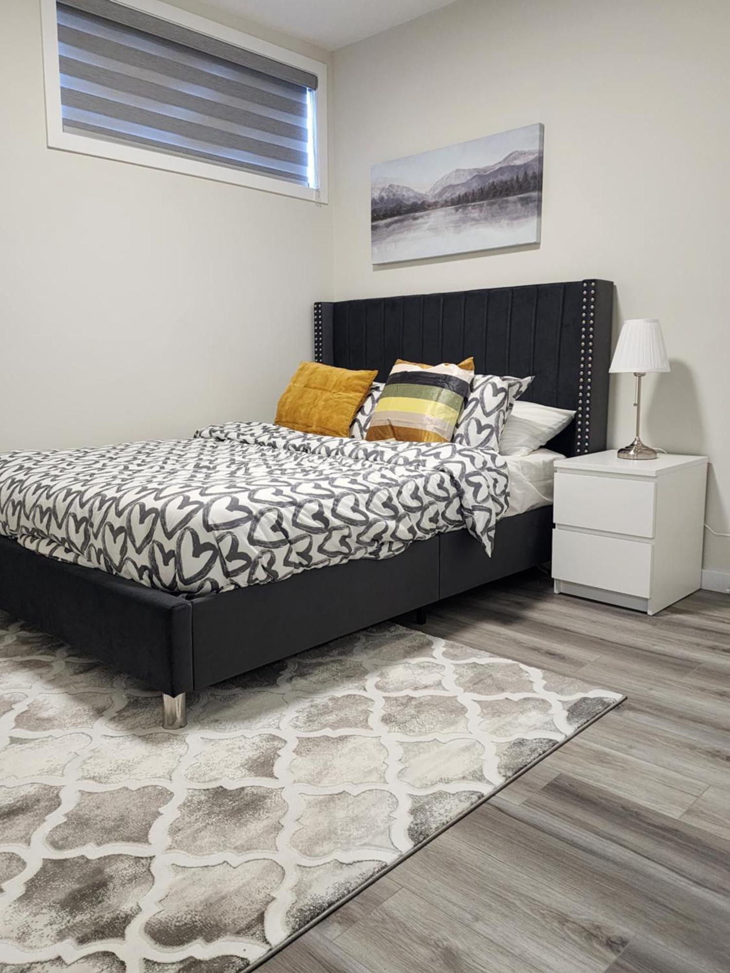 カルガリーTrendy 2-Bed Oasis Awaits!アパートメント エクステリア 写真